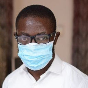 Meet your Posher, Ademola